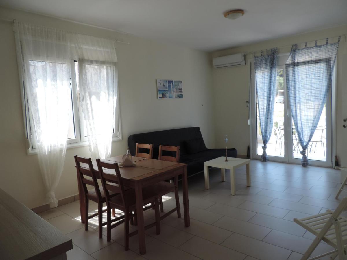 Fotis Apartments Skala Neon Kydonion Bagian luar foto